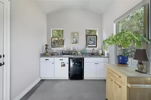 19908 Victoria Chase Rd, Lago Vista, TX 78645 - Photo 16