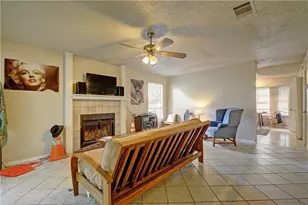 2011 Kirksey Dr, Austin, TX 78741 - Photo 6