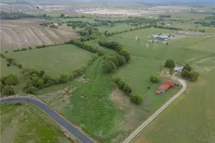 2201 County Rd 311, Jarrell, TX 76537 - Photo 8