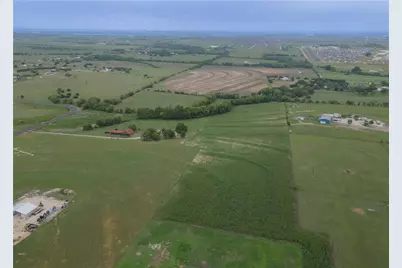 2201 County Road 311, Jarrell, TX 76537 - Photo 14