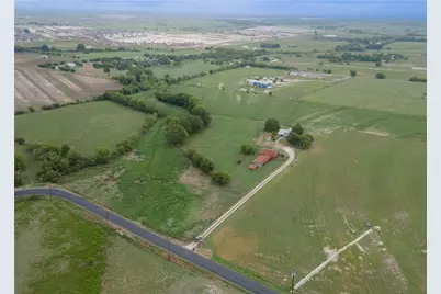 2201 County Road 311, Jarrell, TX 76537 - Photo 6