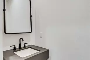 288 Smoke Tree Cir, Dripping Springs, TX 78620 - Photo 20