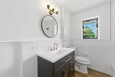 8520 Bradford Drive, Austin, TX 78758 - Photo 24