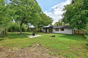 8520 Bradford Dr, Austin, TX 78758 - Photo 28