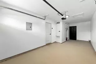 8520 Bradford Dr, Austin, TX 78758 - Photo 24