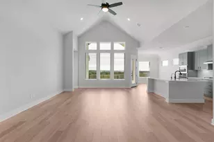 209 W Faulkner St, Liberty Hill, TX 78642 - Photo 8