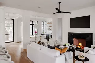 1908 W 36th St, Austin, TX 78731 - Photo 8