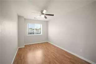 214 Lizzie St, Taylor, TX 76574 - Photo 14