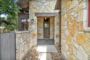19404 Bold Venture Dr, Spicewood, TX 78669 - Photo 6