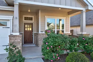 2005 Stirling St, Leander, TX 78641 - Photo 2