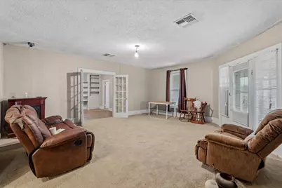 5612 Hwy 71 E, Smithville, TX 78957 - Photo 14