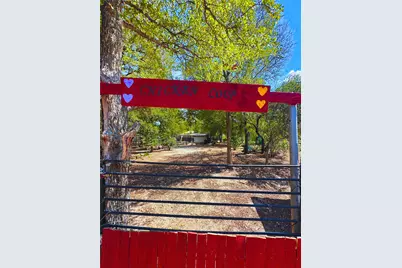 153 Tesoro Way, Dale, TX 78617 - Photo 14