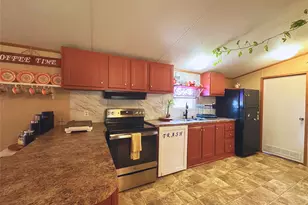 153 Tesoro Way, Del Valle, TX 78617 - Photo 6