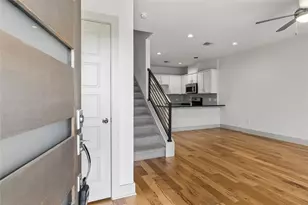2101 Town Centre Dr, Round Rock, TX 78664 - Photo 4