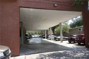 106 E 30th St, Austin, TX 78705 - Photo 10