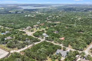 1619 Scenic View Dr, Canyon Lake, TX 78133 - Photo 32