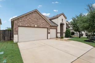 201 Potts St, Georgetown, TX 78628 - Photo 2