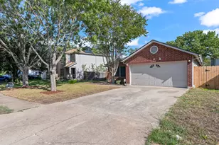 1216 Bradbury Ln, Austin, TX 78753 - Photo 2