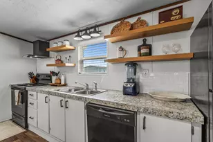 110 Pvr 965 Rd, Taylor, TX 76574 - Photo 12