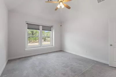 8215 Prairie Rye Drive, Lago Vista, TX 78645 - Photo 10