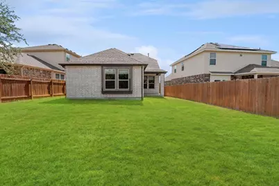 8215 Prairie Rye Drive, Lago Vista, TX 78645 - Photo 24