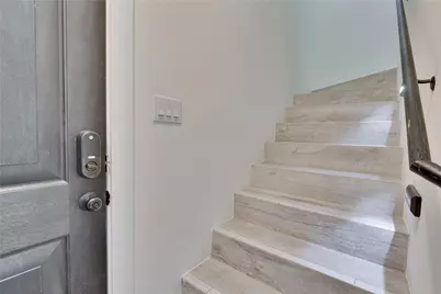 808 E Lydia Street, Austin, TX 78702 - Photo 28