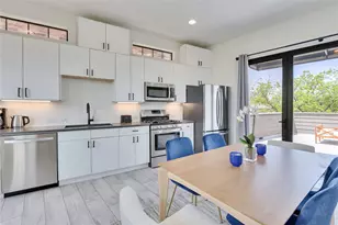 808 E Lydia St, Austin, TX 78702 - Photo 12