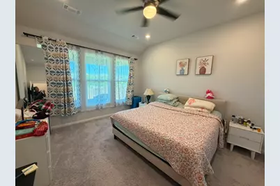 19324 Hartwell Drive, Pflugerville, TX 78660 - Photo 12
