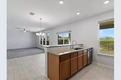 308 Linden Street, Bastrop, TX 78602 - Photo 10