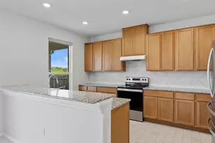 308 Linden St, Bastrop, TX 78602 - Photo 8