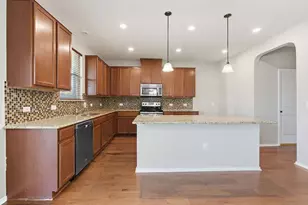 6704 Ondantra Bnd, Austin, TX 78744 - Photo 8