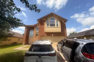 124 Langtry Ln, Jarrell, TX 76537 - Photo 1