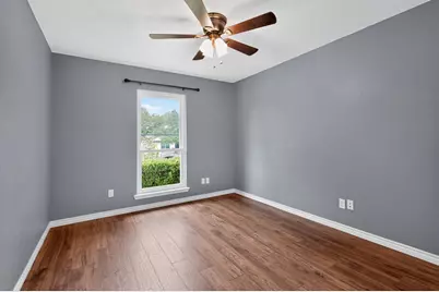 1507 E Johnson Street, Burnet, TX 78611 - Photo 12
