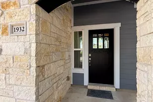 1932 Tramson Dr, Austin, TX 78741 - Photo 2