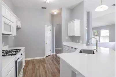 1706 Columbine Lane, Leander, TX 78641 - Photo 10