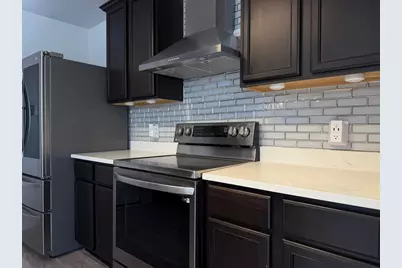 709 Yearwood Lane #48E, Jarrell, TX 76537 - Photo 8