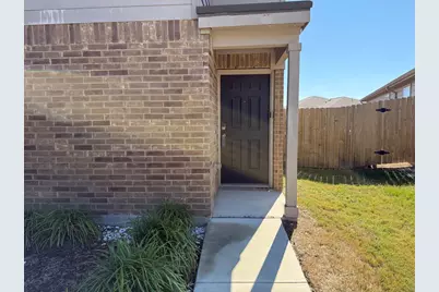 709 Yearwood Lane #48E, Jarrell, TX 76537 - Photo 4