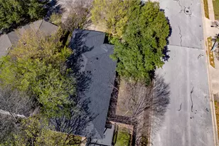1001 Apple Cross Dr, Pflugerville, TX 78660 - Photo 32