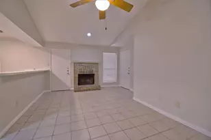 6201 Soft Wind Cir, Austin, TX 78745 - Photo 4