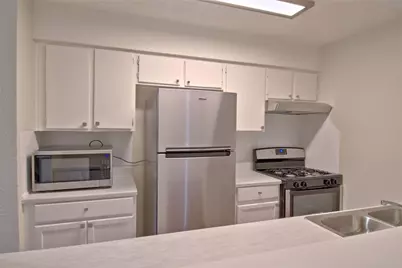 6201 Soft Wind Circle #B, Austin, TX 78745 - Photo 8