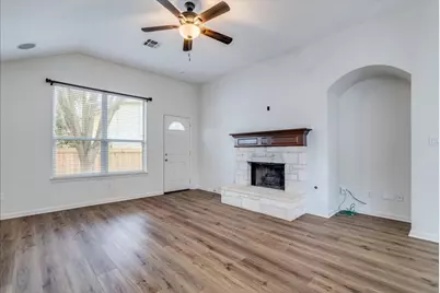 1903 Wood Glen Drive, Round Rock, TX 78681 - Photo 16