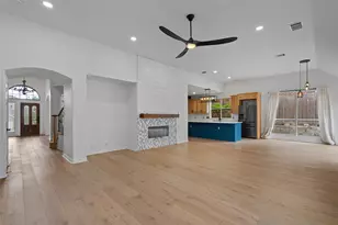 12105 Portobella Dr, Austin, TX 78732 - Photo 6