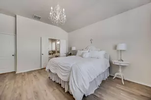 12920 Appaloosa Chase Dr, Austin, TX 78732 - Photo 18