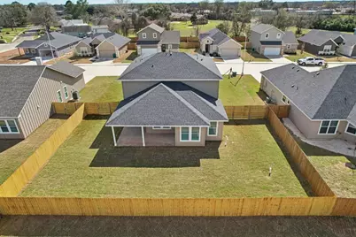 106 Callie Street, Smithville, TX 78957 - Photo 2