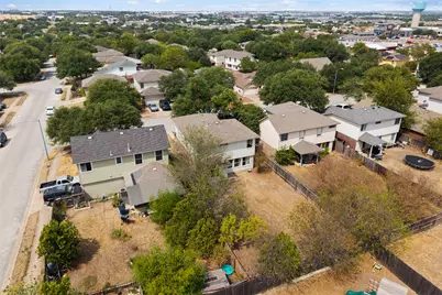 1104 Miss Kimberlys Lane, Pflugerville, TX 78660 - Photo 36