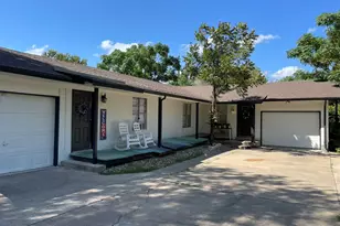 3006 Matador Dr, Austin, TX 78741 - Photo 12
