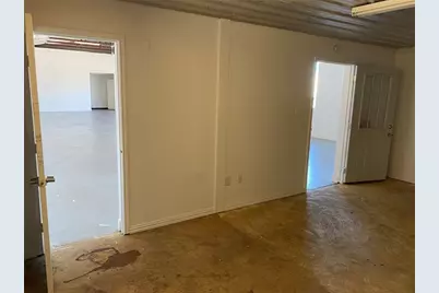 13419 US Highway 290 Highway E #6, Manor, TX 78653 - Photo 4