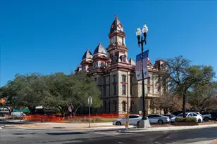 1130 Bois D'Arc St, Lockhart, TX 78644 - Photo 24