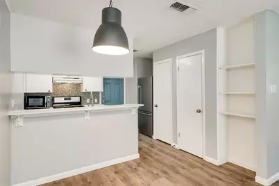 838 N Meadows Drive, Austin, TX 78758 - Photo 10