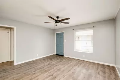 838 N Meadows Drive, Austin, TX 78758 - Photo 10